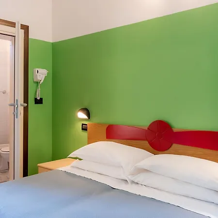 Hot N' Fun Berna Hotel Rimini