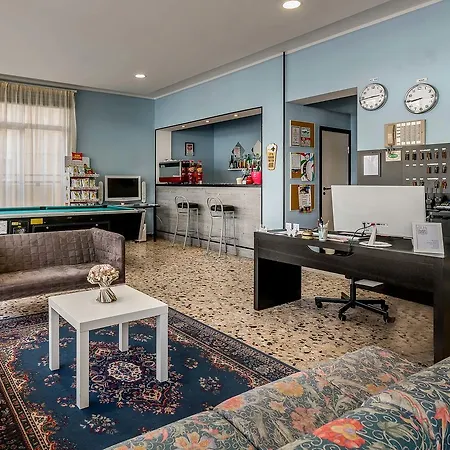 Hotel Hot N' Fun Berna Rimini