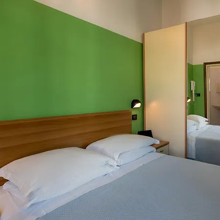 T Depandance * 리미니