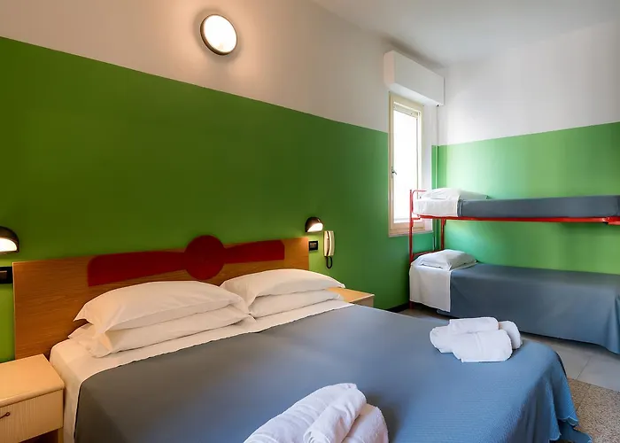 T Depandance فندق ريميني